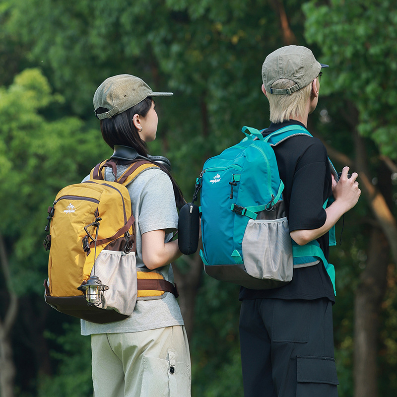 Nylon ruksak — vodootporan, izuzetno lagan, otporan na habanje, velika zapremina