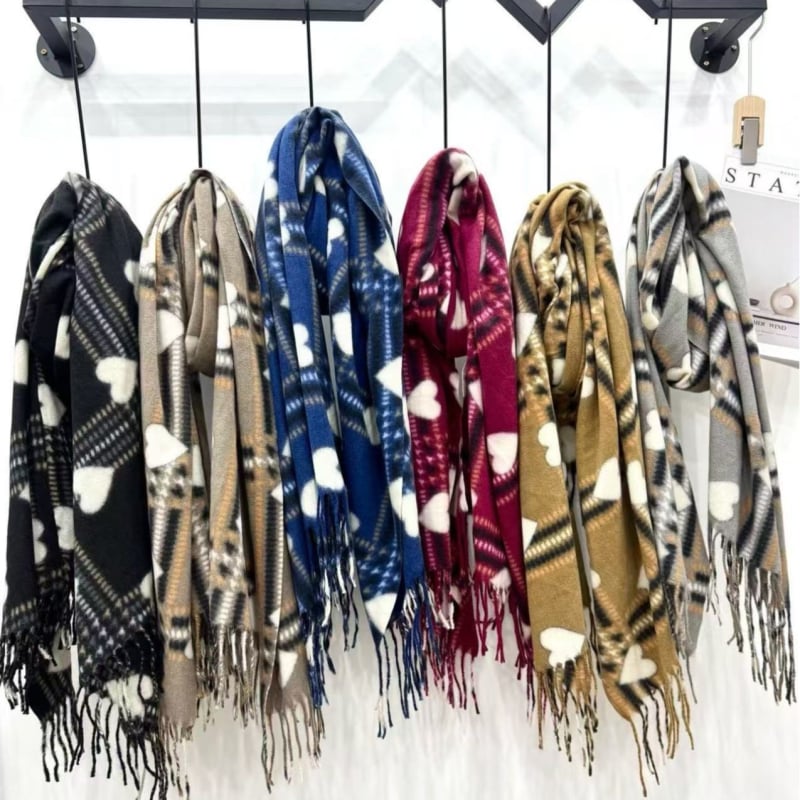 Женски вълнен шал с каре и пискюли, мек и топъл, квадратен шал за рамене • В наличност • Код: JH-SJHS • Стартиране: пролет 2022 • Сезон: зима