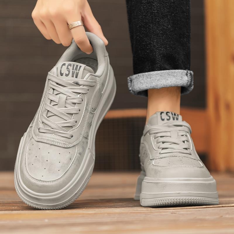 Platformas kurpes, ādas augšdaļa, apaļš purns, aizdare ar šņorēm, 8 cm papēdis