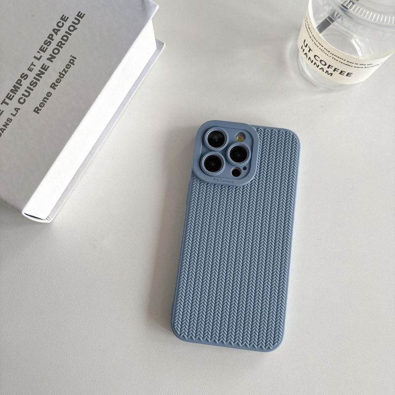 iPhone maciņš ar adījuma rakstu, TPU materiāls, pilns aizsardzība, minimālistisks stils. Trieciju izturīgs, skrāpējumu izturīgs, pirkstu nospiedumu izturīgs. Reljefaina tekstūra. Saderīgs ar iPhone 12/12 Pro/12 Pro Max, 13/13 Pro/13 Pro Max un 14/14 Pro Ma