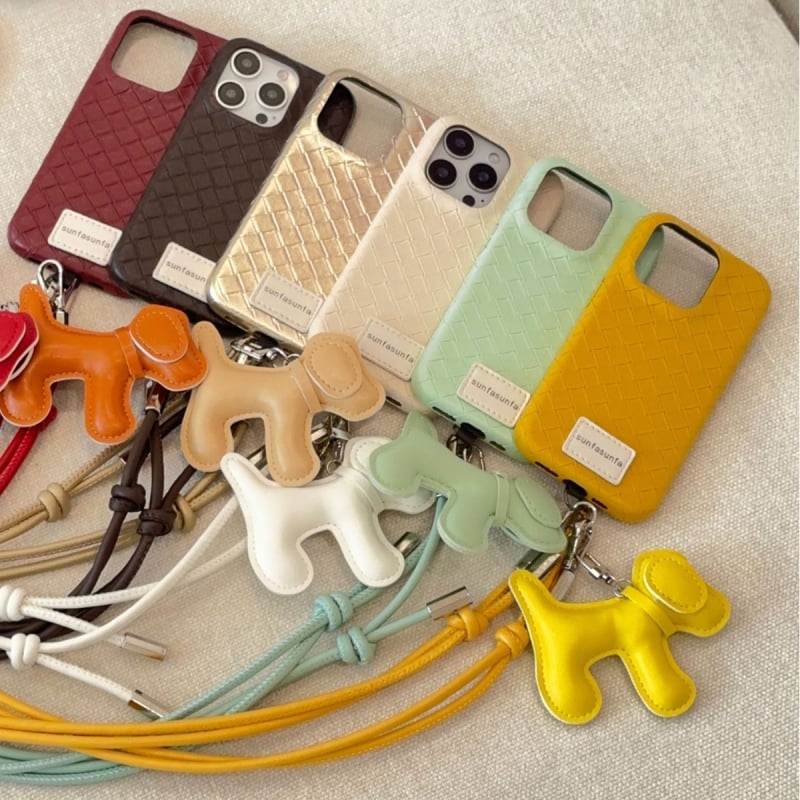 TPU aizmugurējais vāciņš iPhone 16/15 Pro un iPhone 14/13 — injekcijas formēšana, pielāgojama, viegls luksusa stils