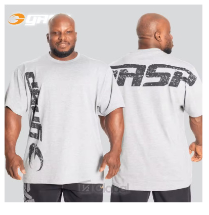 Fitnesa t-krekls brīvā piegriezumā, V formas kakls, elpojošs poliesters, īsas piedurknes, pielāgota druka