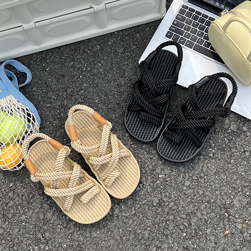 Γυναικείες σαγιονάρες παραλίας, ύφασμα επάνω, στρογγυλή μύτη, συνθετική σόλα, Καλοκαίρι 2025