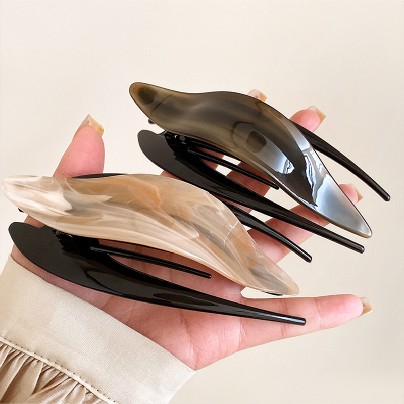 Matu klipsis sievietēm, haizivju klipsis, knaibles ar aizturēšanu, rokām darināts