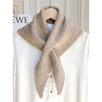 Trijstūra šalle, twill audums, siltums, ziemas sezona, A-W81702, poliestera šķiedras