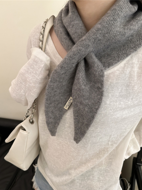 Trijstūra šalle, twill audums, siltums, ziemas sezona, A-W81702, poliestera šķiedras