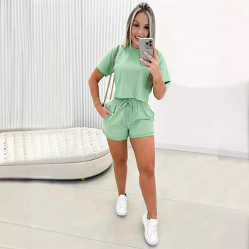 Moteriški vasaros dviejų dalių kostiumas, poliesterio–elastano mišinys, 3/4 rankovės, mergaitiškai gaivus stilius