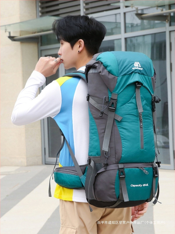 Nailona ūdensizturīga daudzfunkcionāla pārgājienu mugursoma kempingam un ceļojumiem