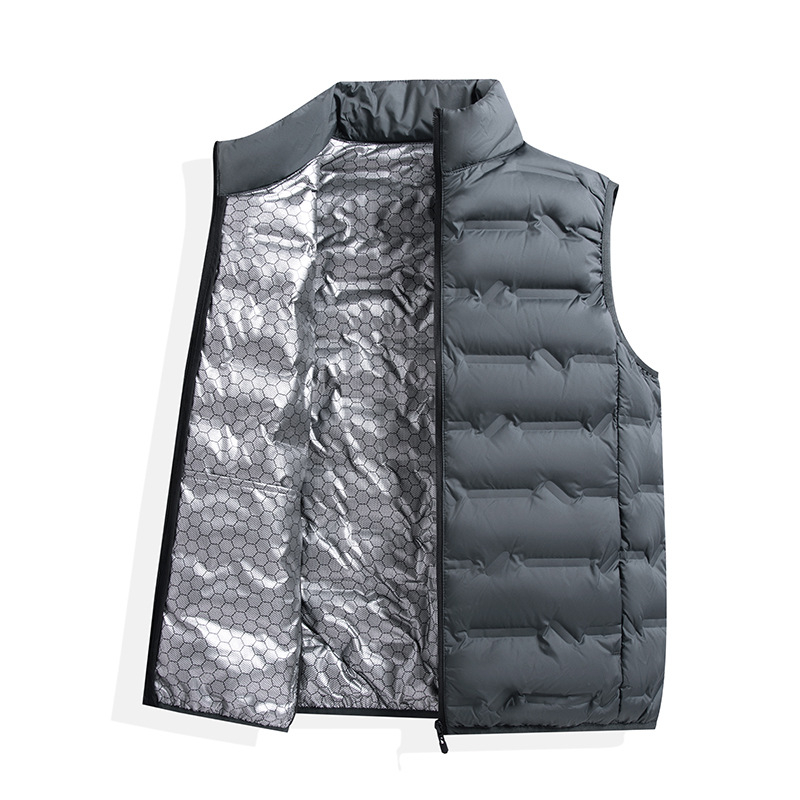 Mindennapi mellény álló gallérral, kapucnival, karcsúsított szabás, cipzárral elöl, korduró anyag