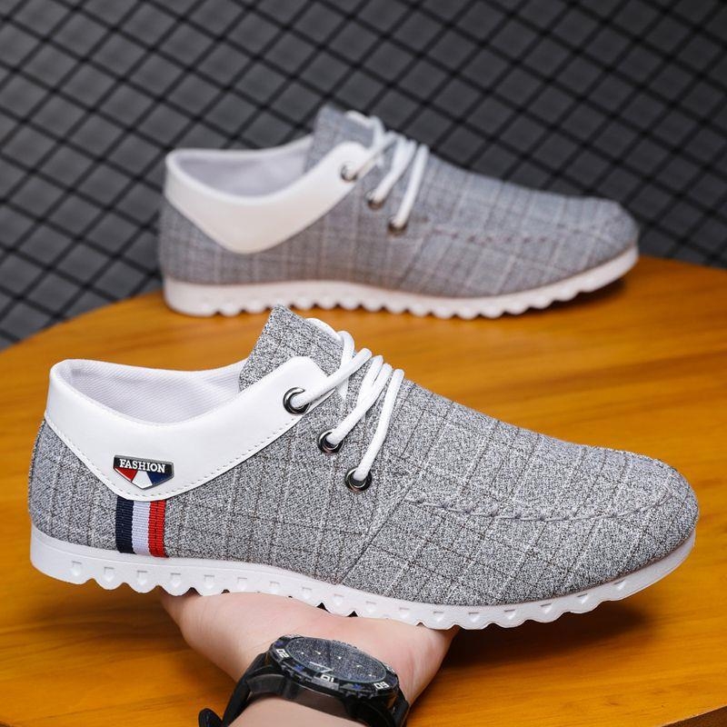 Vīriešu platna sneakers - elpojošs augšējais materiāls, šņorējamas, zems profils, gumijas zole, asas pirksts