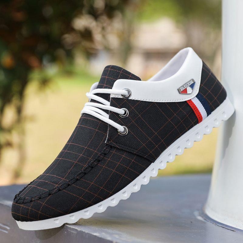 Vīriešu platna sneakers - elpojošs augšējais materiāls, šņorējamas, zems profils, gumijas zole, asas pirksts