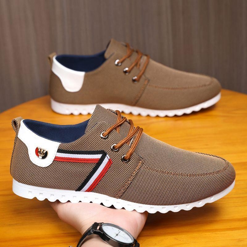 Vīriešu platna sneakers - elpojošs augšējais materiāls, šņorējamas, zems profils, gumijas zole, asas pirksts