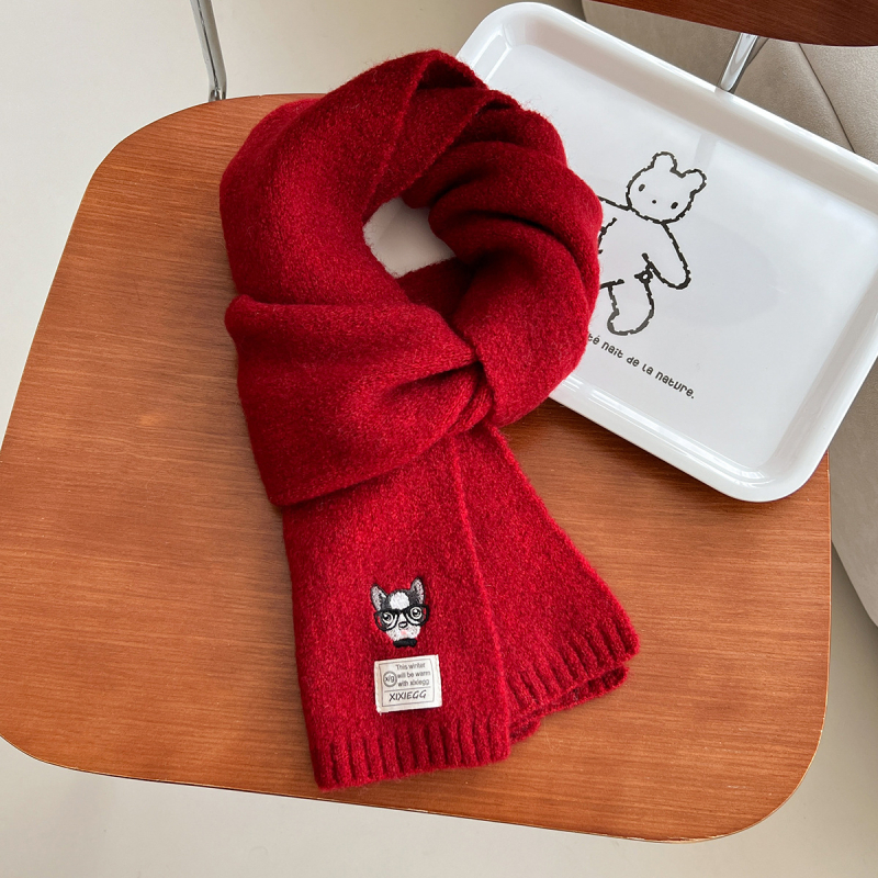 Universāls šalle no vilnas maisījuma, warp-knit, ar izšūtu suņa motīvu, ziemas siltumam