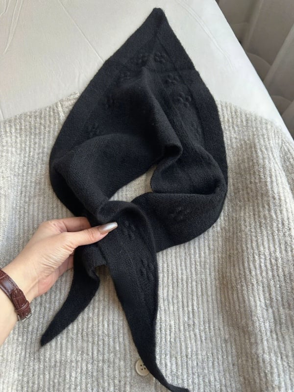 Trīsstūra vilnas šalle ar ziedu rakstu, 100% vilna, vienkāršs audums, saglabā siltumu, ziema, SJ-X2797