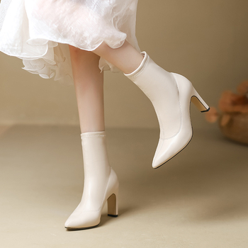 Μποτάκια Martin για γυναίκες με μυτερό δάκτυλο, μεσαίου ύψους χοντρό τακούνι (3–5 cm), πάνω μέρος από μικροϊνες, σόλα από καουτσούκ, πλαϊνό φερμουάρ