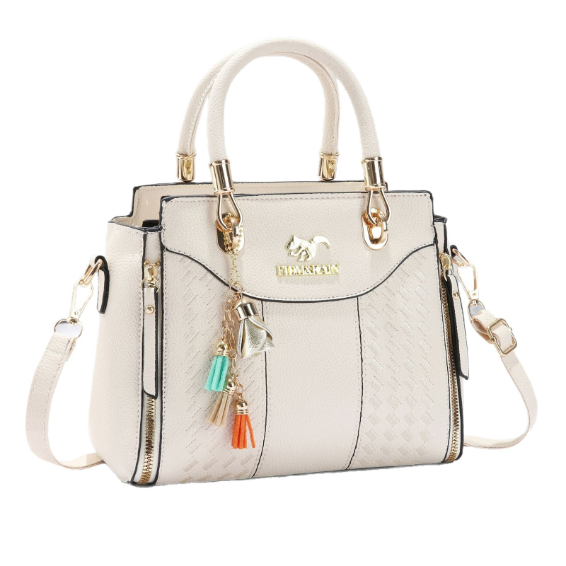 Tote torba u urbanom minimalističkom stilu, PU materijal, horizontalno pravokutni oblik, zatvarač