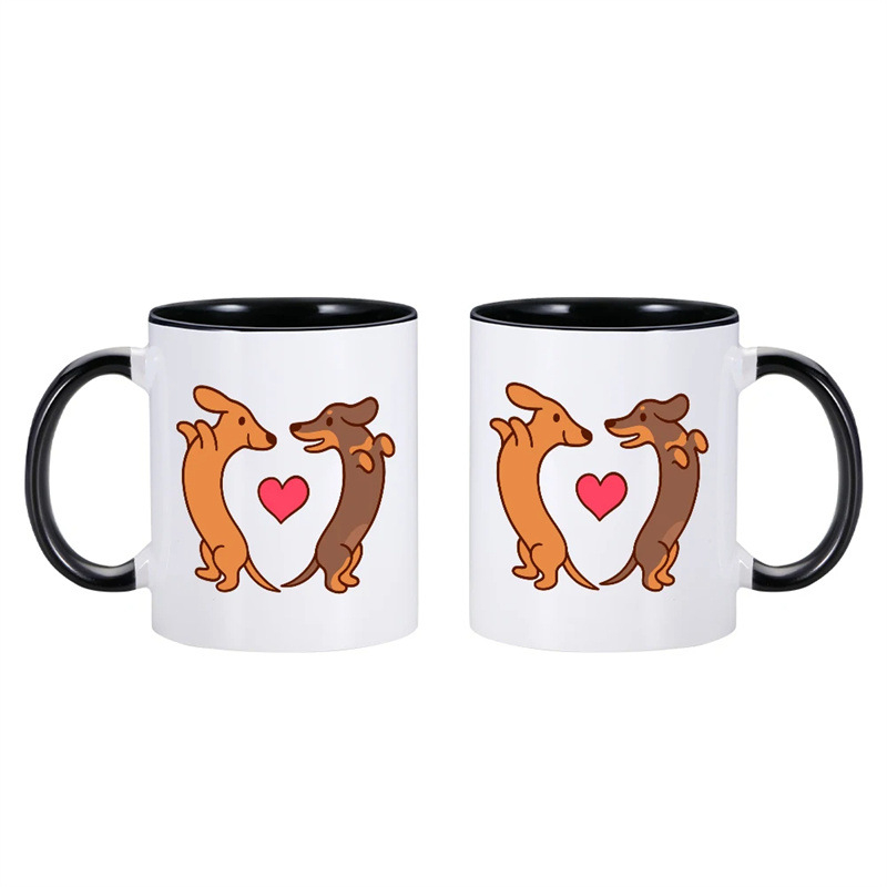 Kafijas krūze ar suņa motīvu — grafiskā pārnešana, biroja lietošanai, porcelāns Bone China, augstas temperatūras izturība, logotipa druka, personalizējama, dāvanu kastē