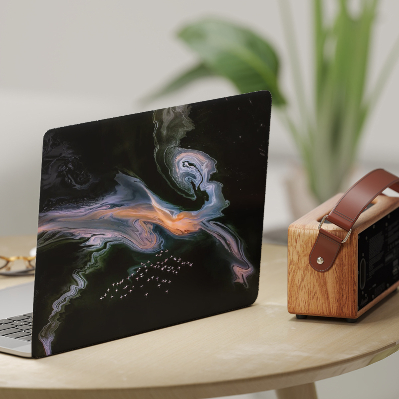 Portatīvā datora korpusa aizsargfilms – PVC, korpusa membrāna, mehāniska apstrāde, MacBook saderīgs, pret skrāpējumiem, bez griešanas, bez līmes.