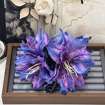 Matu aizdare - 3D lilijas zieds, 4 lilijas, roku darbs, fejas stils (Printed Lily)