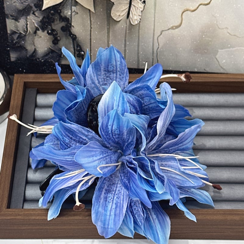 Matu aizdare - 3D lilijas zieds, 4 lilijas, roku darbs, fejas stils (Printed Lily)