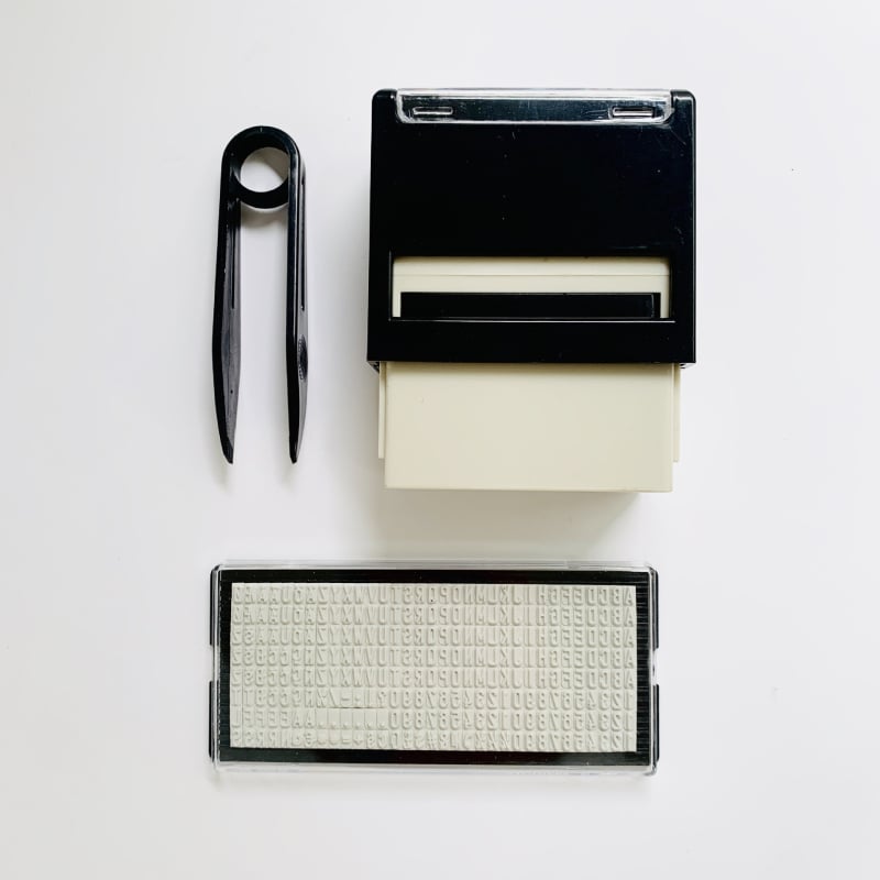 Dial stamp set – Пластмасов правоъгълен печат за финансови офисни нужди; възстановяване на мастило