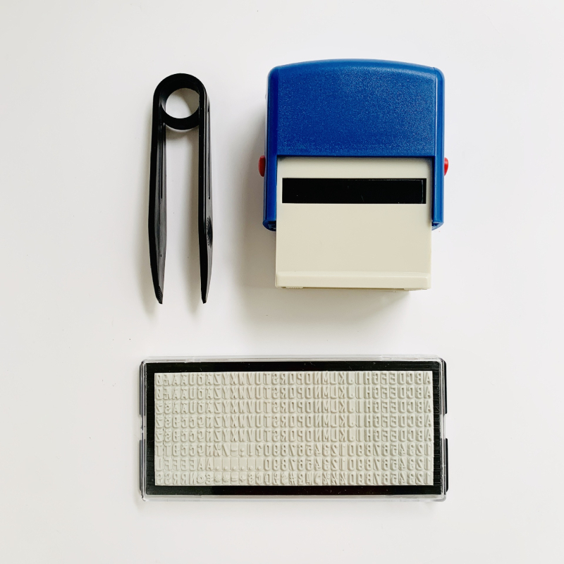 Dial stamp set – Пластмасов правоъгълен печат за финансови офисни нужди; възстановяване на мастило
