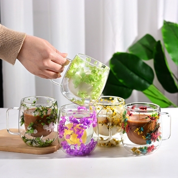 Šalica od borosilikatnog stakla s drškom, dvostrukog zida, dizajn suhih cvjetova, otporna na toplinu