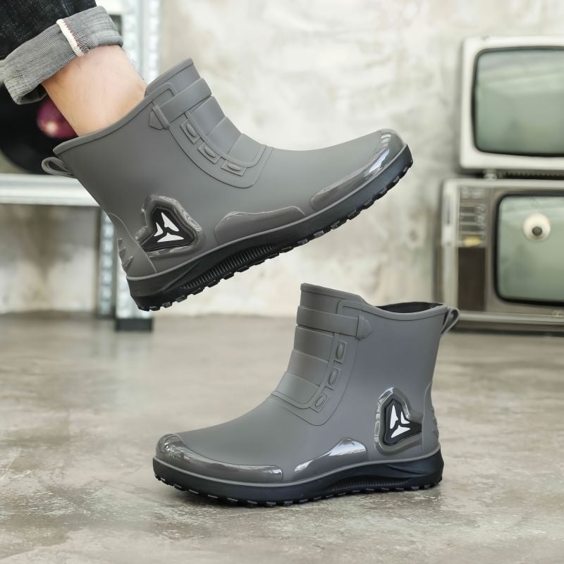 Muške kišne čizme s niskim gornjim dijelom, PVC gornji dio, gumeni đon, protuklizne, otporne na habanje