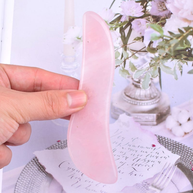 Сърцевидна дъска за лицев масаж от естествен кварц, полирана повърхност, персонализиране