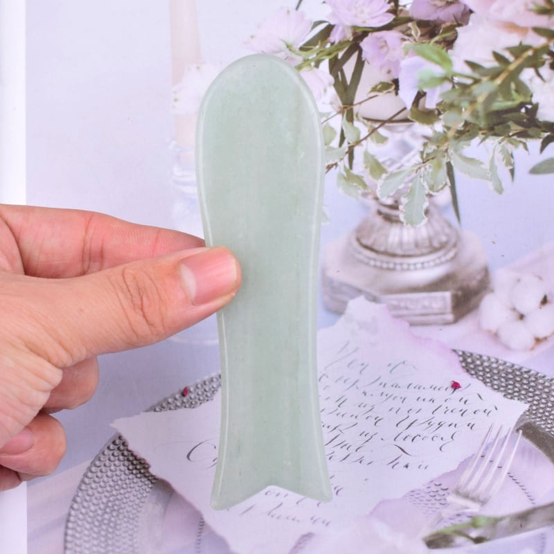 Сърцевидна дъска за лицев масаж от естествен кварц, полирана повърхност, персонализиране