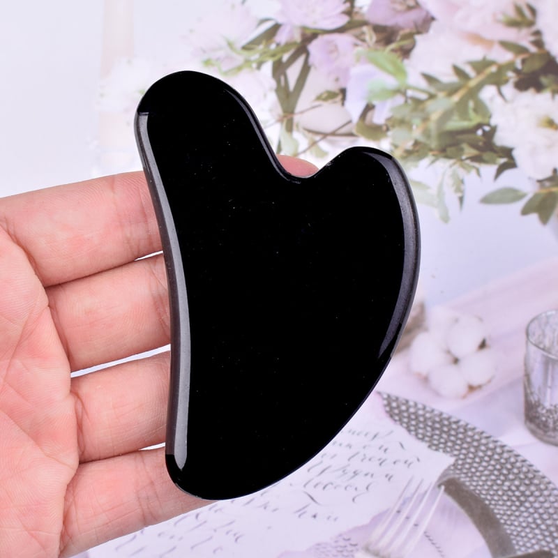 Сърцевидна дъска за лицев масаж от естествен кварц, полирана повърхност, персонализиране