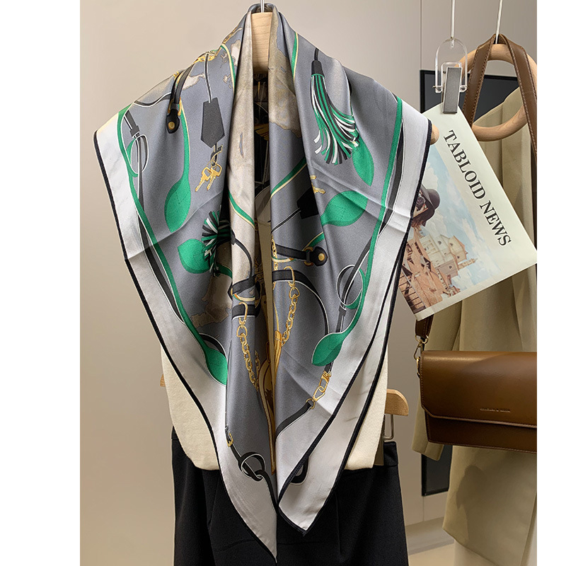 Mulberry Silk квадратен шал – твил, печат, лято 2024