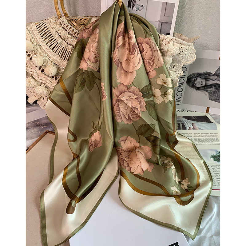 Mulberry Silk квадратен шал – твил, печат, лято 2024