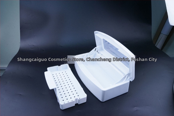 Manikīra instrumentu dezinfekcijas kārba, modelis: Dezinficēšanas kārba, Neto saturs: 0.5