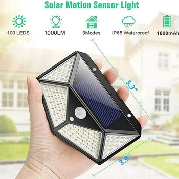 Соларна външна стенна лампа, четиристранно осветяване, IP65, 5W, 3.7V