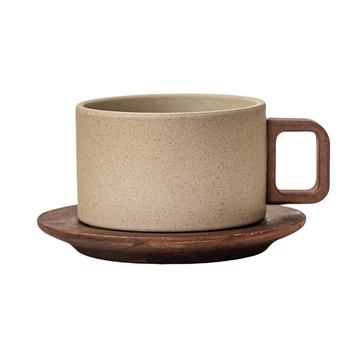 Rupjas keramikas kafijas krūzes un apakštase – taisnstūra cilindriska forma, rokas darbs, izturīgs pret siltumu, vintage stils