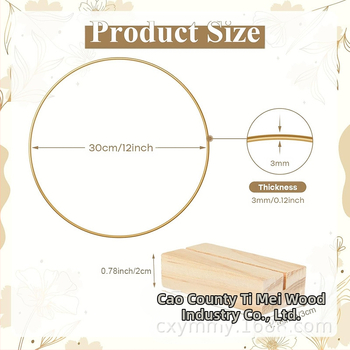 Središnji ukras za stol s metalnim prstenom i girlandom, sanjarska mreža, drvena podloga — dekor za vjenčanje i događanja