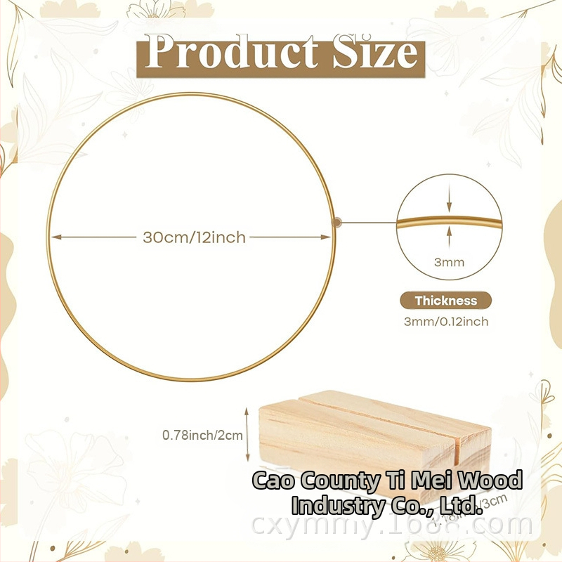 Stredová ozdoba na jedálenský stôl s kovovým kruhom a girlandou, snový lovec, drevená základňa – dekorácia na svadbu a spoločenskú udalosť