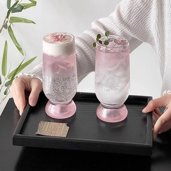 Staklena čaša, cilindričnog oblika sa slamkom, kineskog stila, ledeni uzorak, mogućnost tiska loga