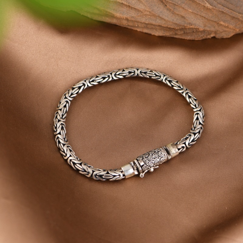 Мъжка гривна във винтидж стил с медно тяло, електроплатиране и закопчалка тип катинар