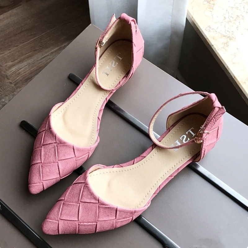 Naiste Mary Jane jalatsid terava ninaga, veluur peal, madal kand