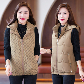 Talvine kahepoolne vest polüesterist materjalist, puuvillase täidisega, eemaldatav kapuuts, tõstetud krae, tõmblukk, vaba lõige