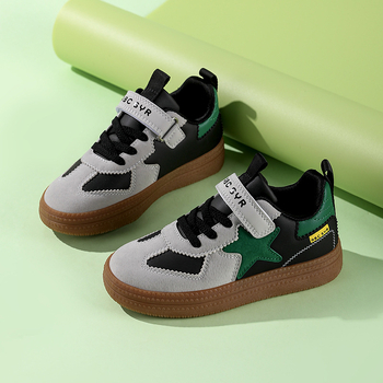 Laste spordijalatsid nahk ülaosaga, veekindlad, libisemiskindlad, Velcro-kinnitus, kerged