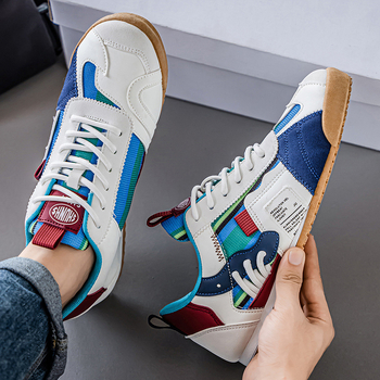 Meeste sportlikud vabajakindad tossud, värvilise ploki disain, hingav PU+võrk ülalt, kerge EVA sisetaldi, kummist talla, sidumisega sulgemine, madal ülaosa, ümmargune varvas