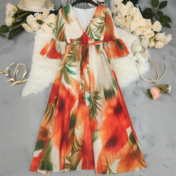 Dlhé šaty princeznej s výstrihom do V, zvonové rukávy, vysoký pás, geometrický vzor, polyester