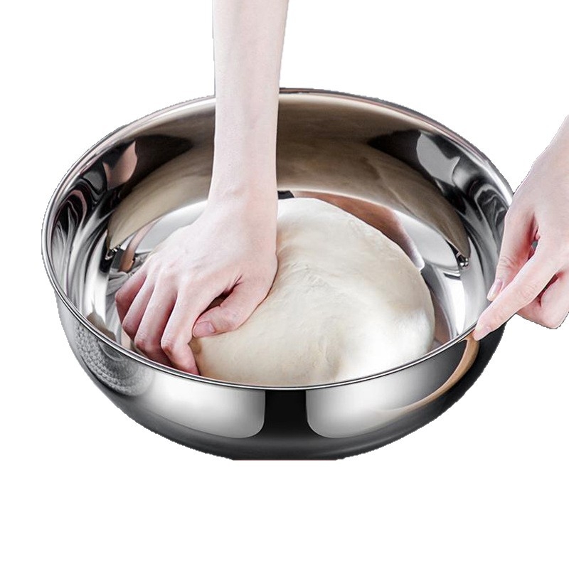 Paksenenud roostevabast terasest kauss suppi ja taigna jaoks koos küttega, koduseks kasutamiseks