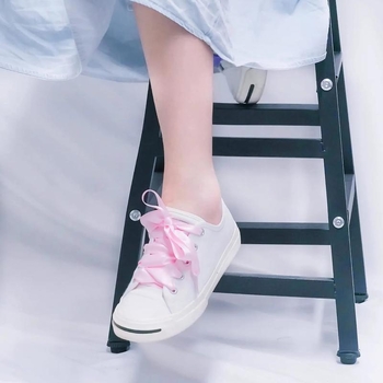 Šnúrky do topánok, ploché a široké, pre plátené topánky, jar