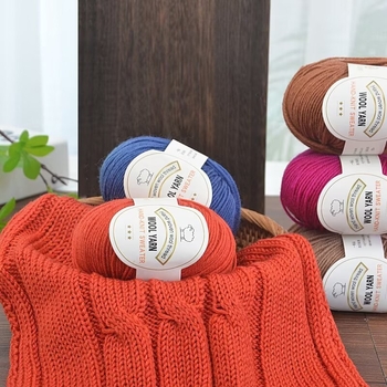 Keskmise paksusega villane lõng käsitöö sallide kudumiseks — skein lõng DIY, sobiv beebidele ja lastele