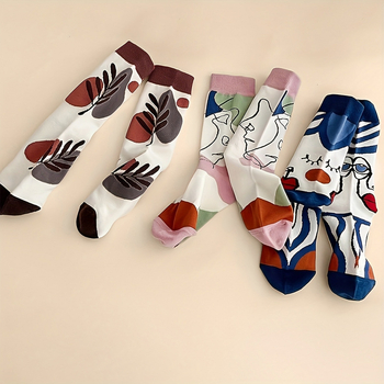 Säärised antibakteriaalsed spordisokid geomeetrilise mustriga, 95% polüester, 5% elastaan