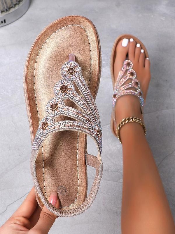 Boho stiilis slip-on sandaalid sametise ülaosaga ja konopõimust tallaga — lame tall, suvehooajaks